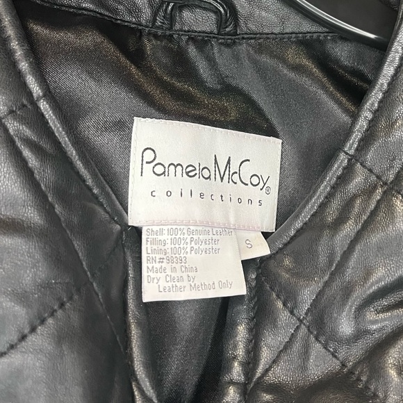 Pamela McCoy collection quilted leather vest women’s size small full zip - Picture 4 of 5